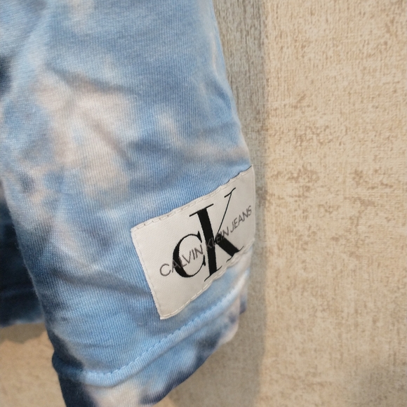 *SOLD* Calvin Klein Jeans Tank Top - Picture 5 of 8